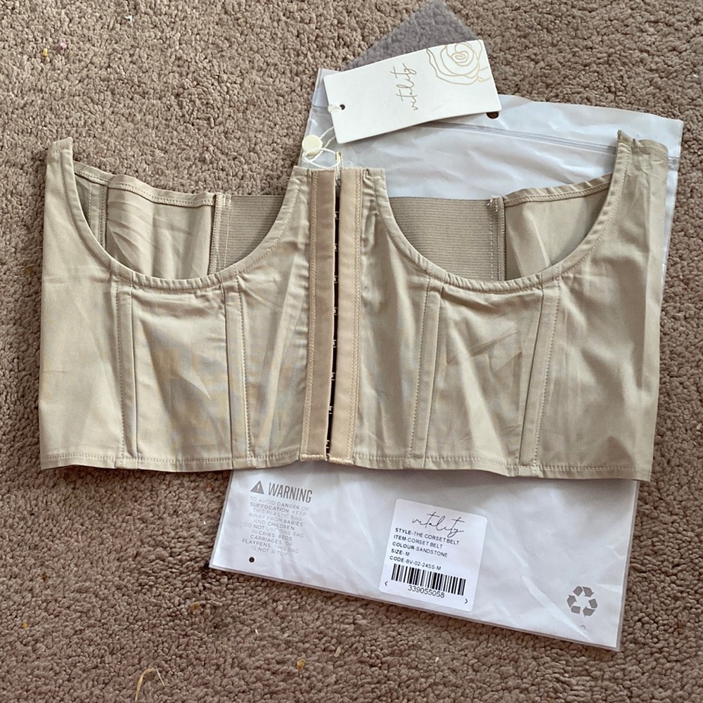 NWT Vitality corset belt sandstone